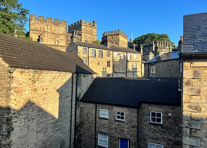5 Castle Hill